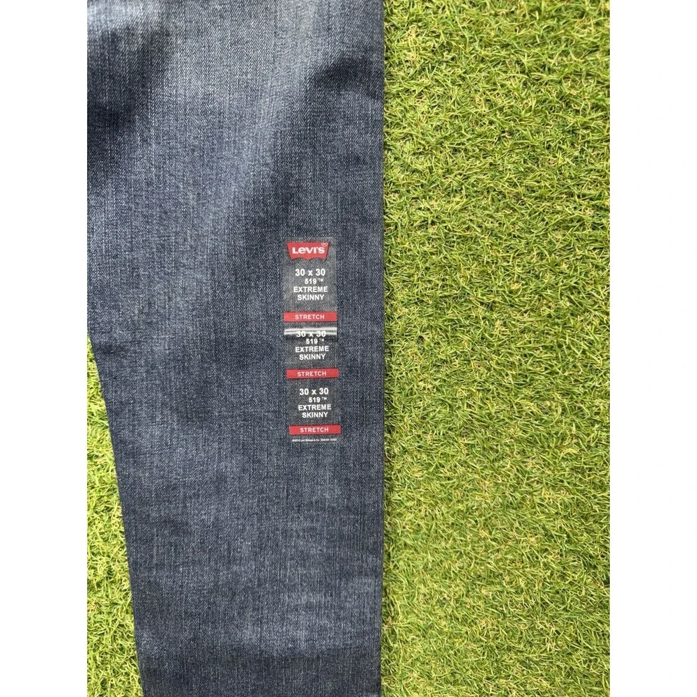 Levis 519 Jeans Mens 30x30 Extreme Skinny Stretch Sits Below Waist Dark Wash NWT